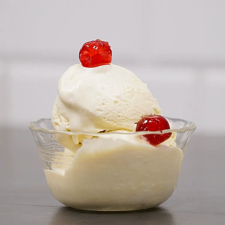 ponche de creme ice cream