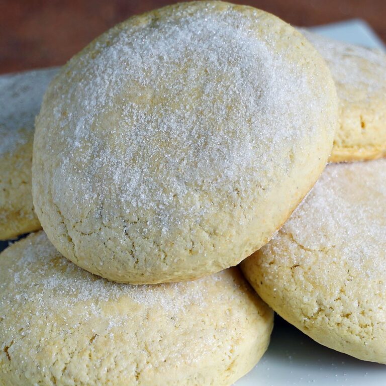 Biscuit Cake