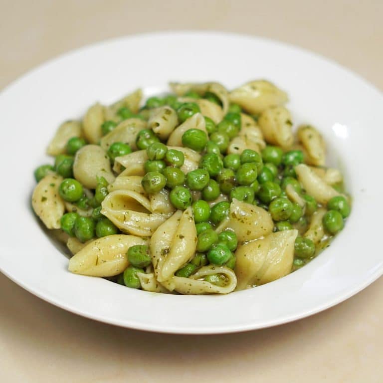 Garden Peas Pesto Pasta