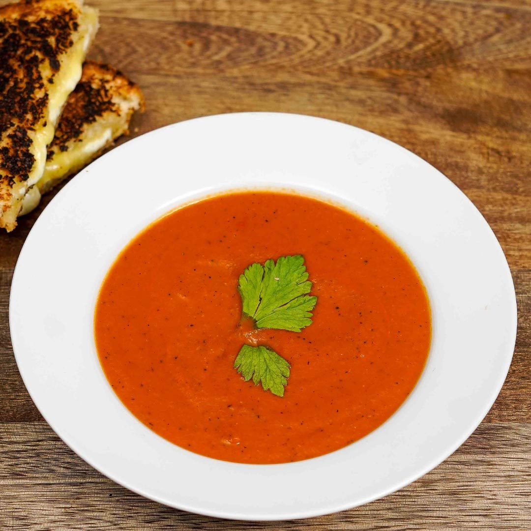 Roasted Garlic & Tomato Soup