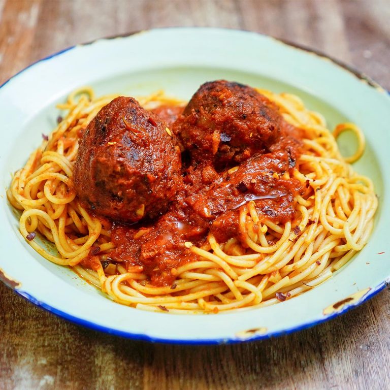 Spaghetti & Meatballs