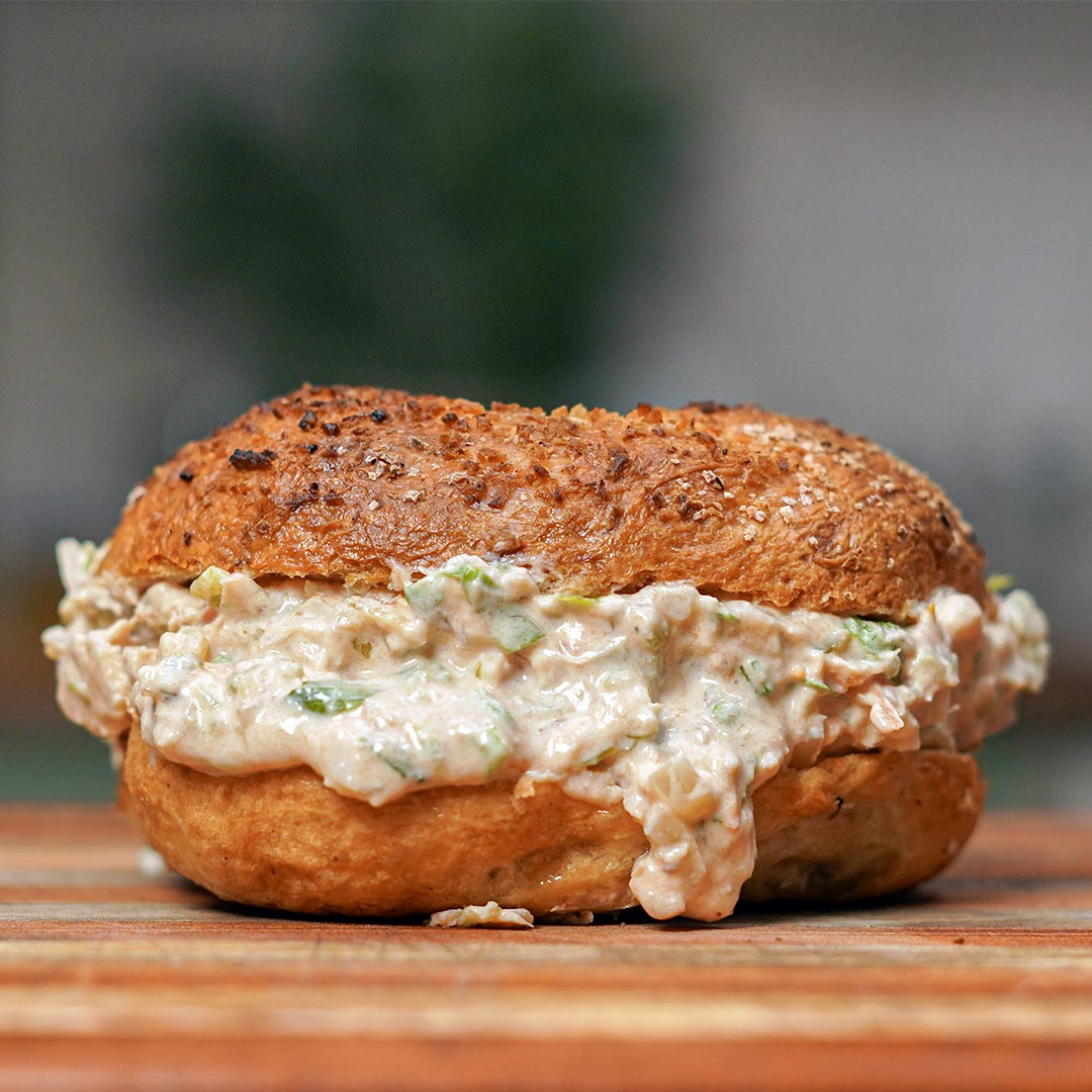 coconut bake bagels with cream cheese and smoke herring
